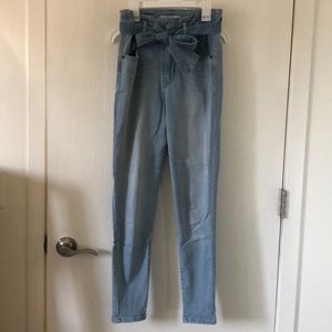 Tie Belt High-Rise Skinny Jeans